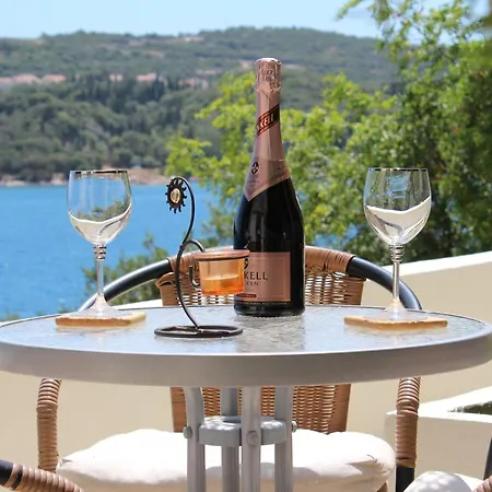 Lozica - Comfort With Terrace And Sea View *